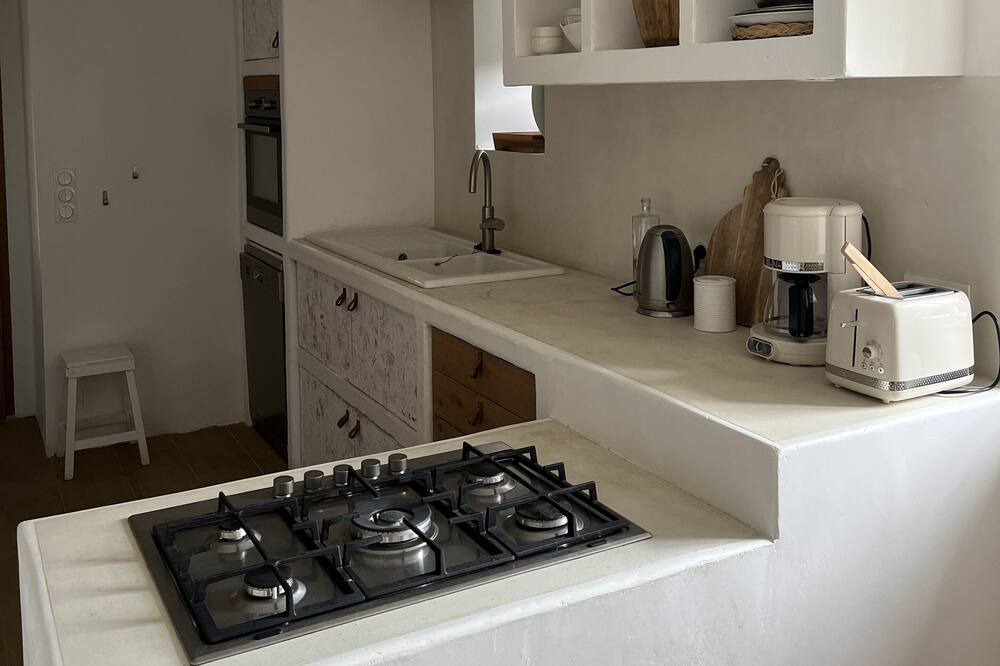 Photo of Kitchen in Quemper-Guezennec