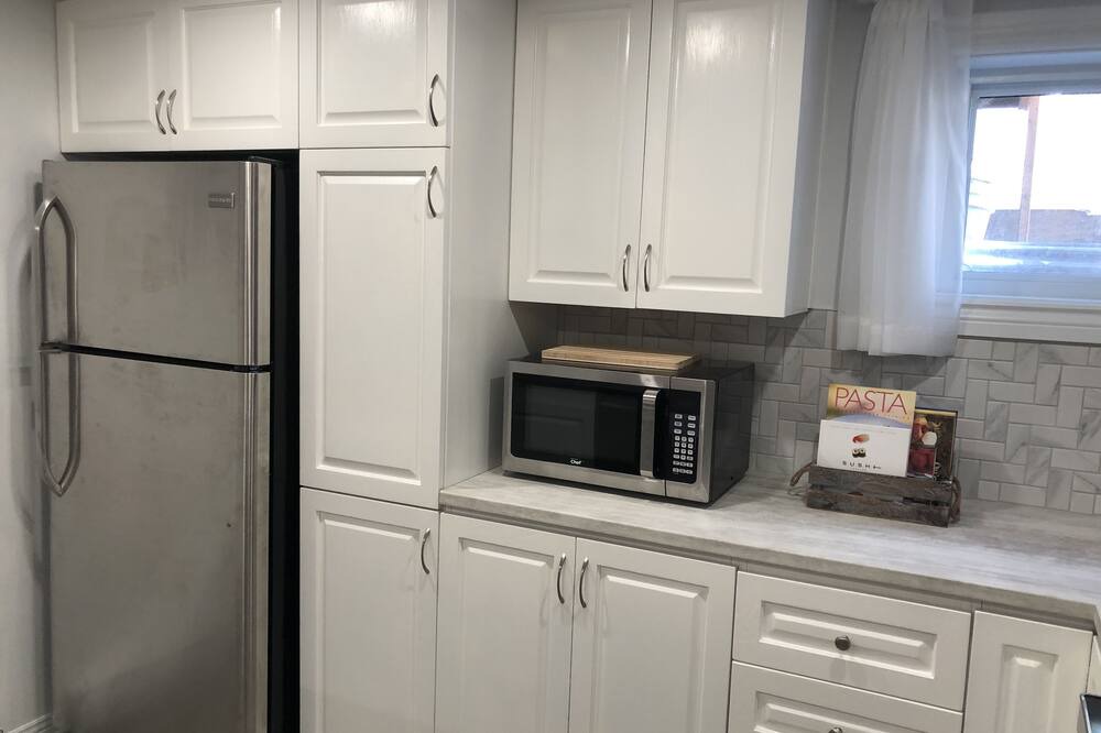 Photo of Kitchen in Laval-des-Rapides