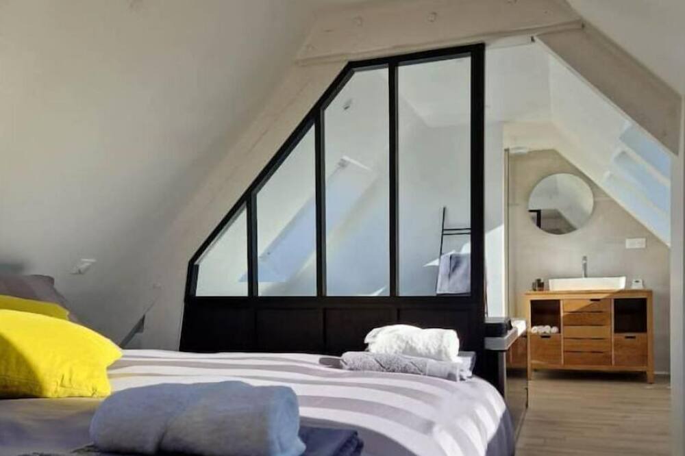 Photo of Others in Vains