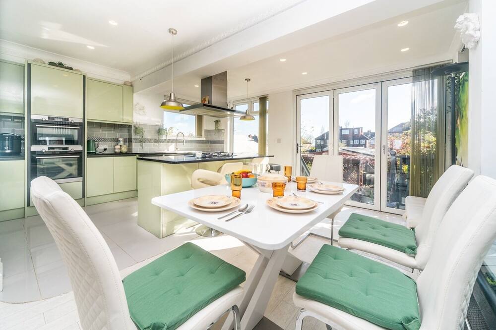 Photo of Others in New Eltham