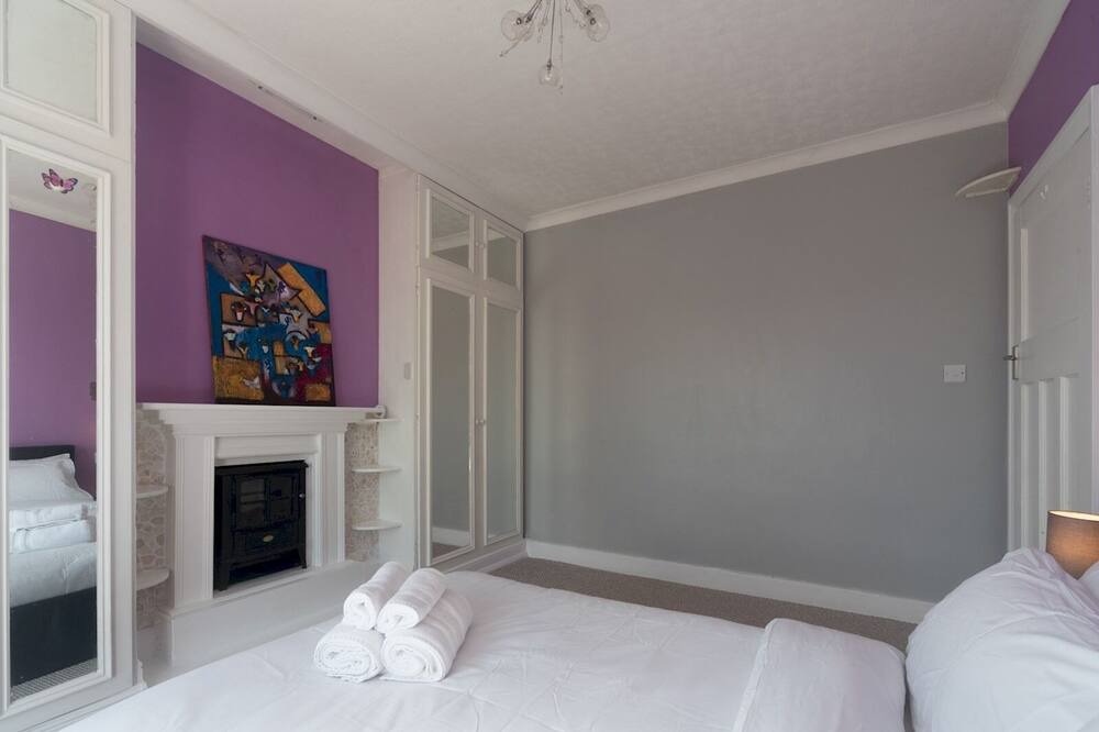 Photo of Bedroom in New Eltham