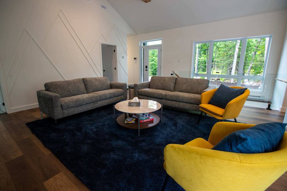 Photo of Livingroom in Pine Hill