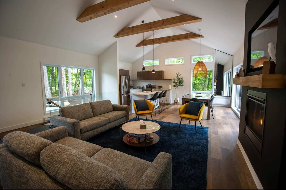 Photo of Livingroom in Pine Hill