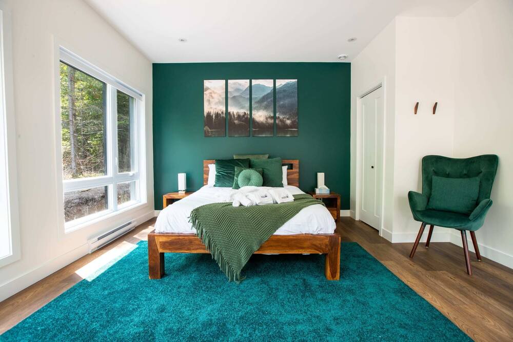 Photo of Bedroom in Pine Hill