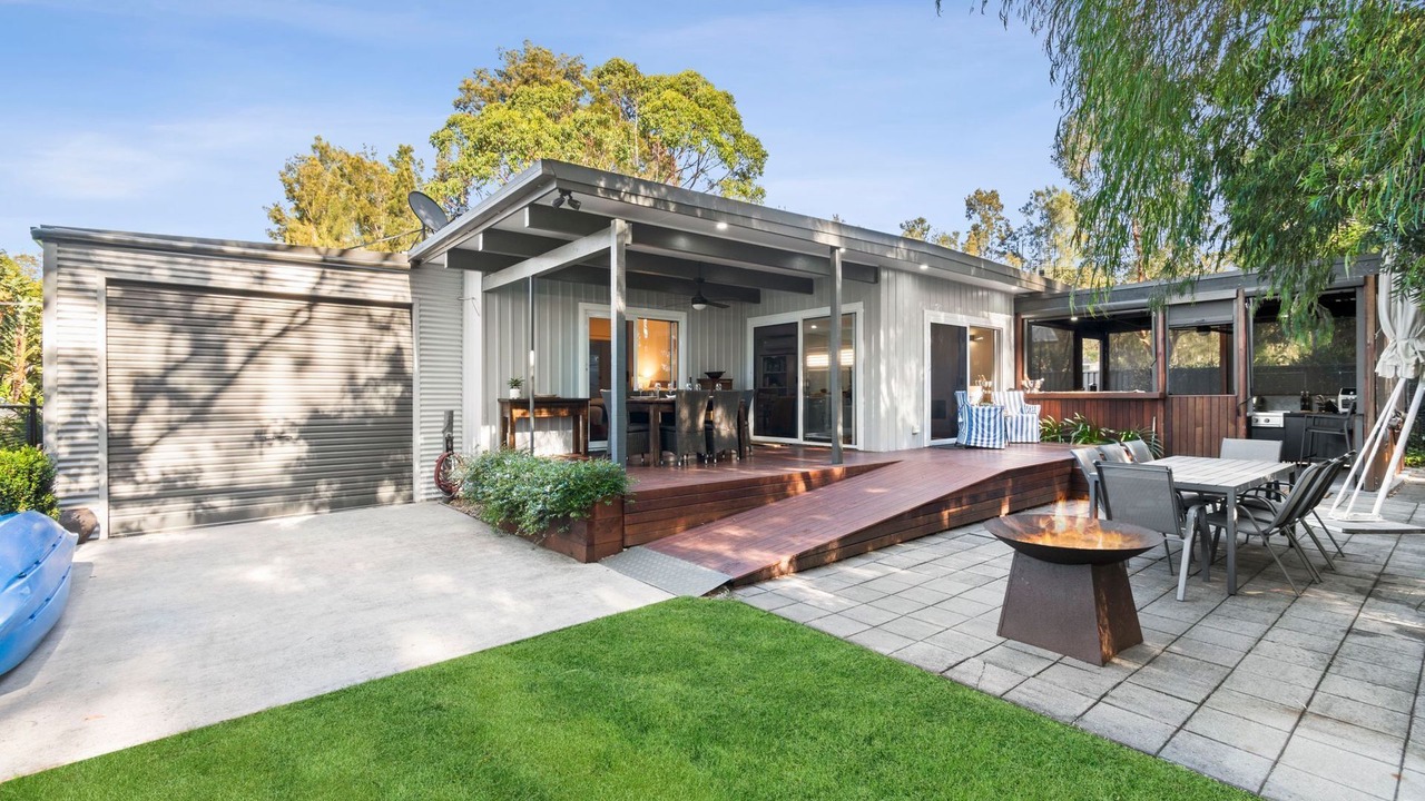 Photo of Patio Balcony in Mossy Point