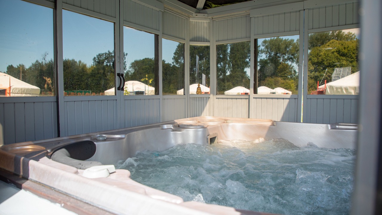 Photo of Others in Longroy