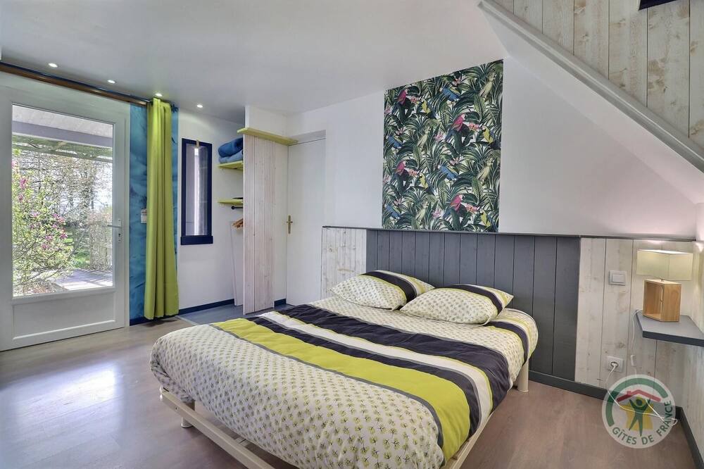 Photo of Bedroom in Romille
