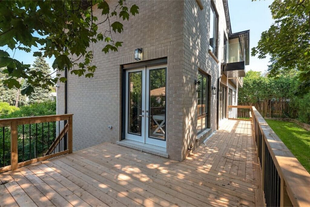 Photo of Outdoor in Newtonbrook