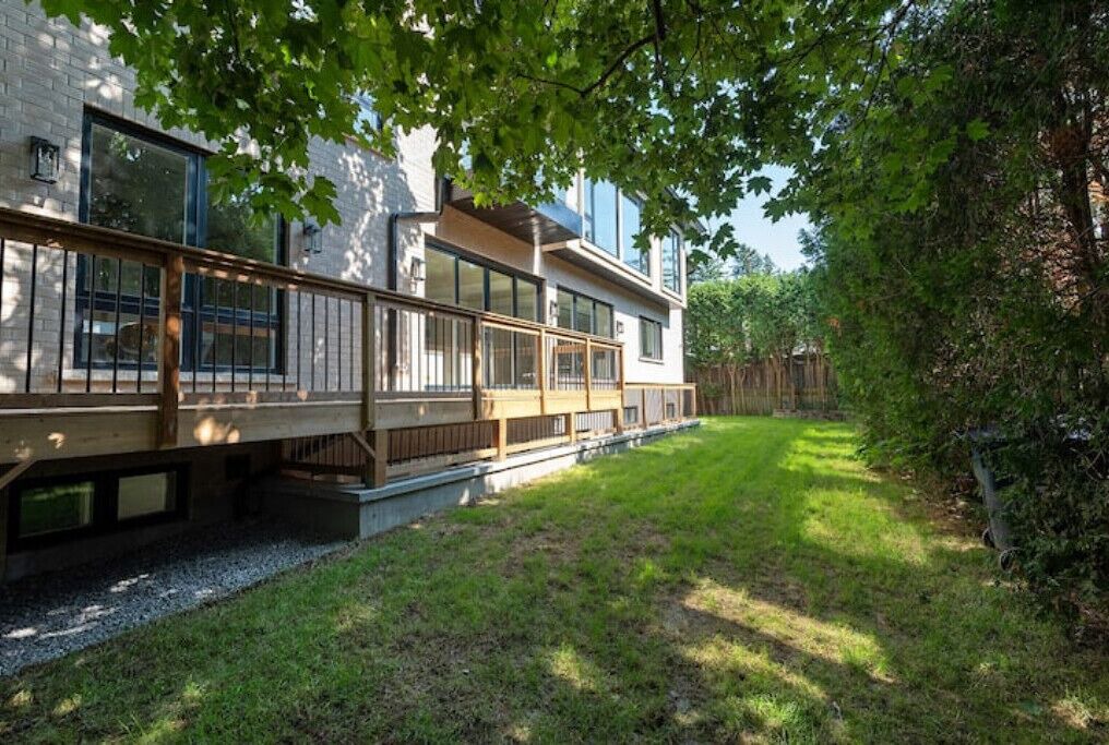 Photo of Outdoor in Newtonbrook