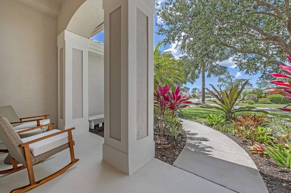 Photo of Outdoor in Lely Golf Estates