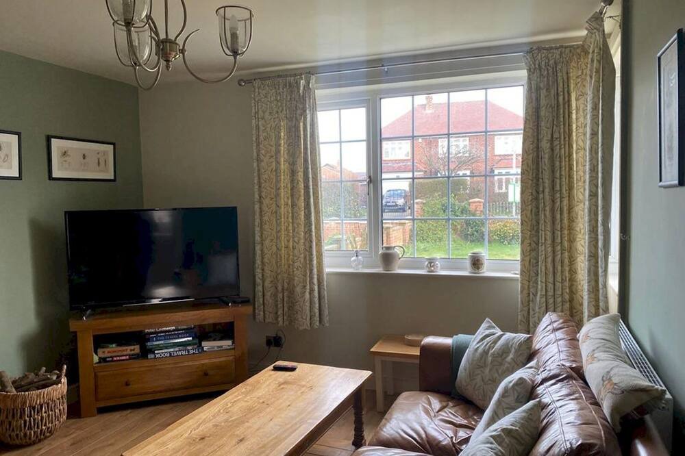 Photo of Livingroom in Mattersey