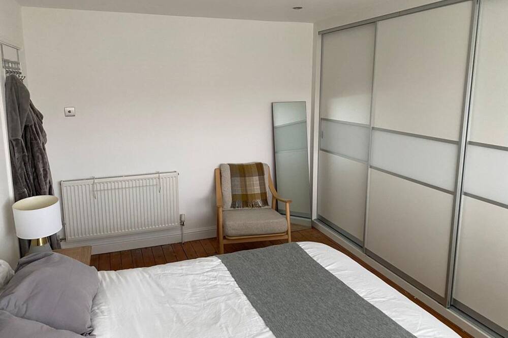 Photo of Bedroom in Mattersey