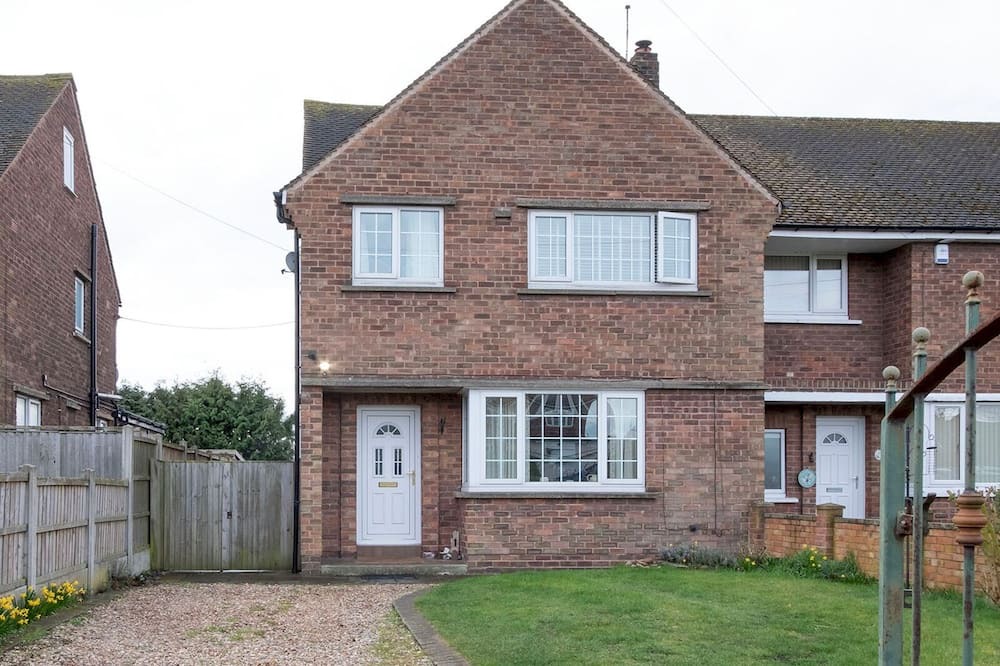 Photo of Outdoor in Mattersey