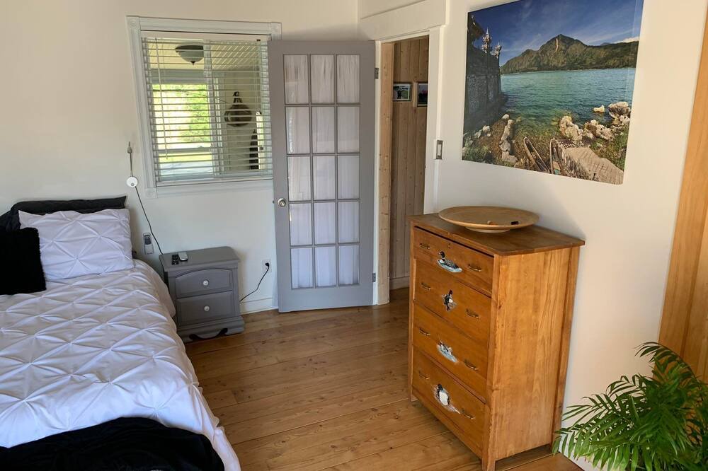 Photo of Bedroom in Jonquiere