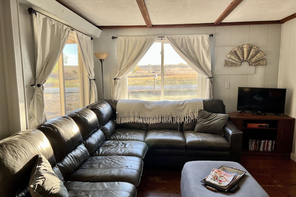 Photo of Livingroom in Neal
