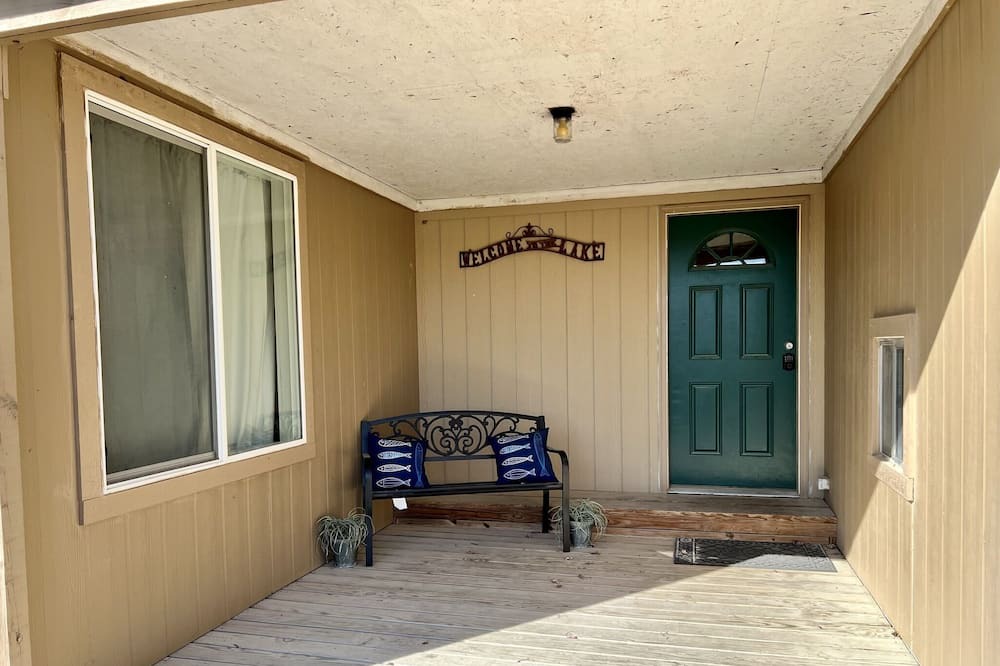 Photo of Outdoor in Neal