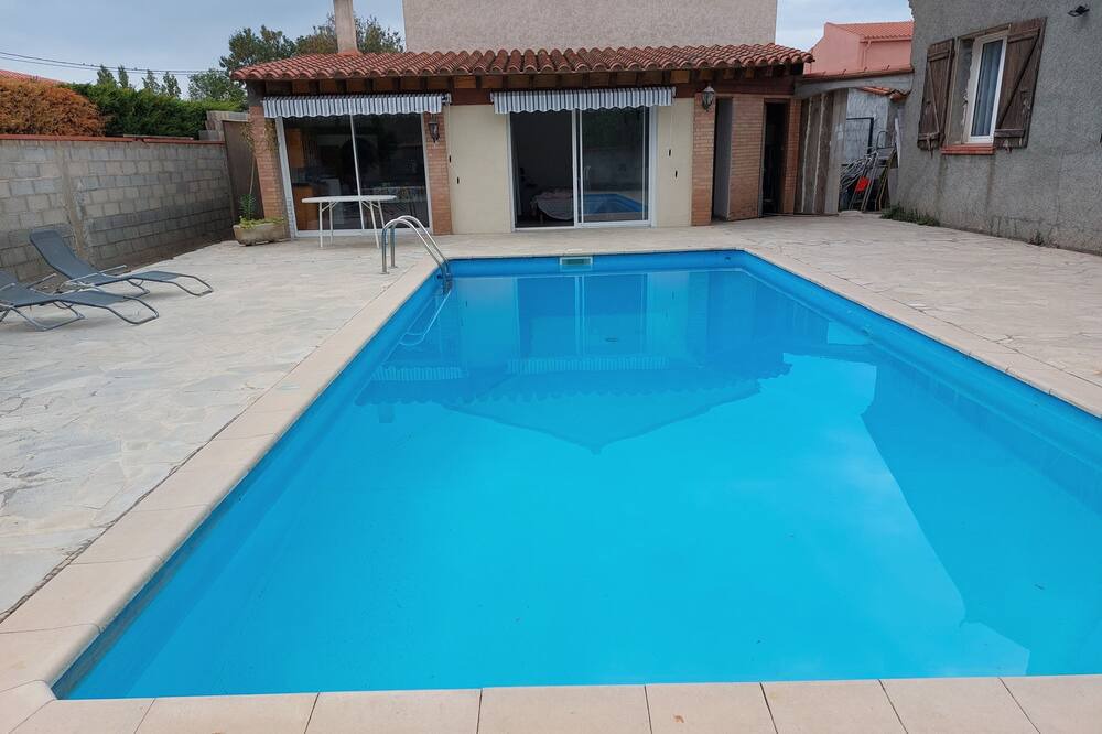 Photo of Outdoor in Pia