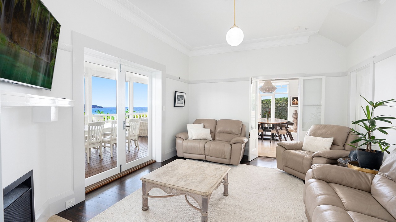 Photo of Livingroom in Dee Why