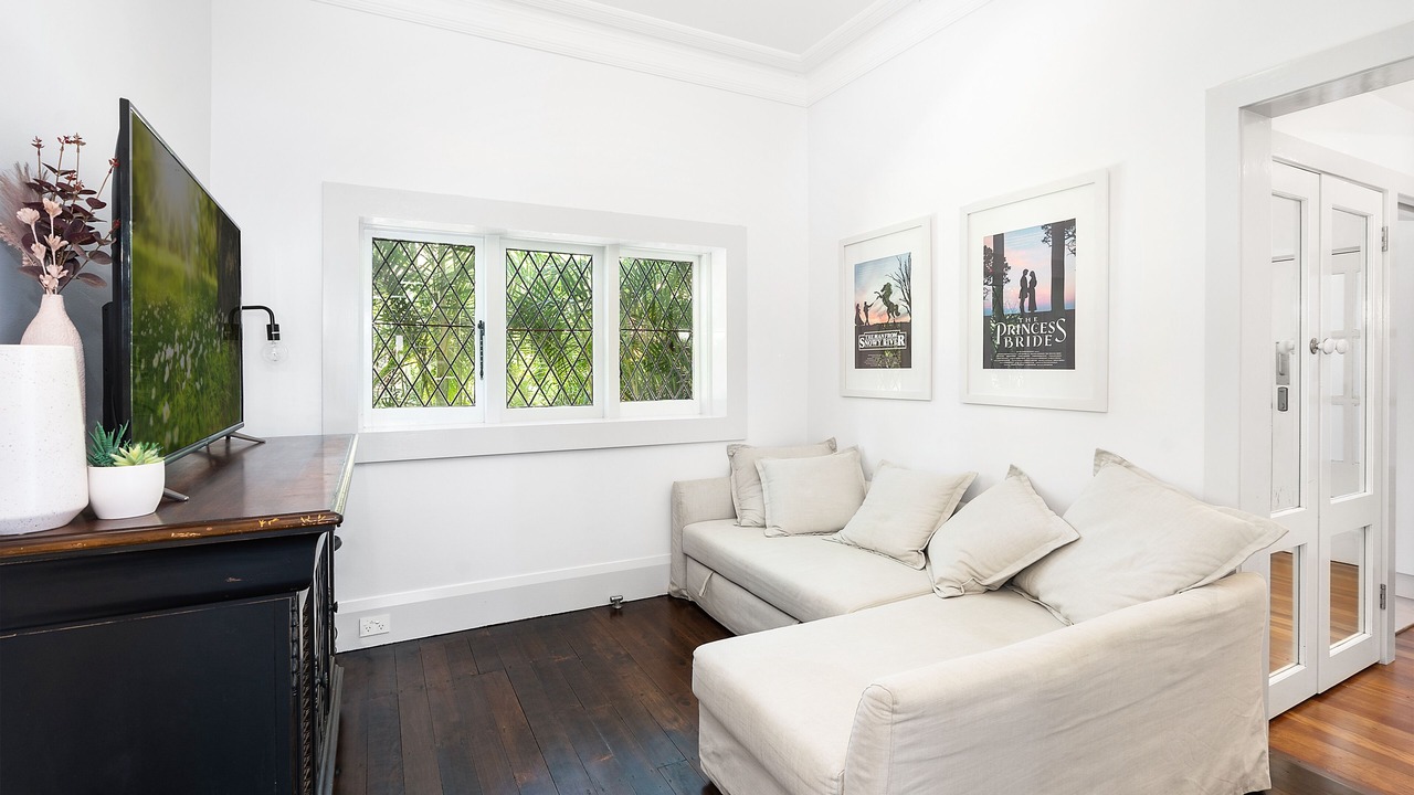 Photo of Livingroom in Dee Why