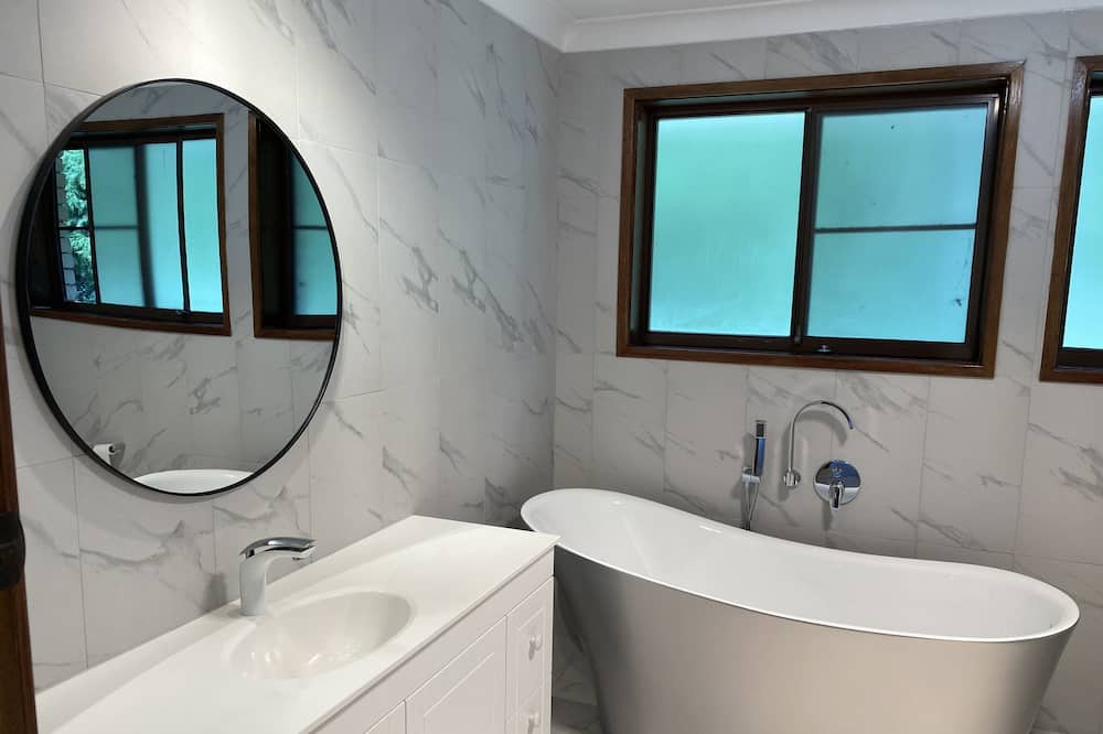 Photo of Bathroom in Burrawang