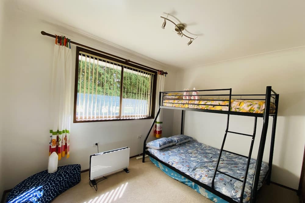 Photo of Bedroom in Burrawang
