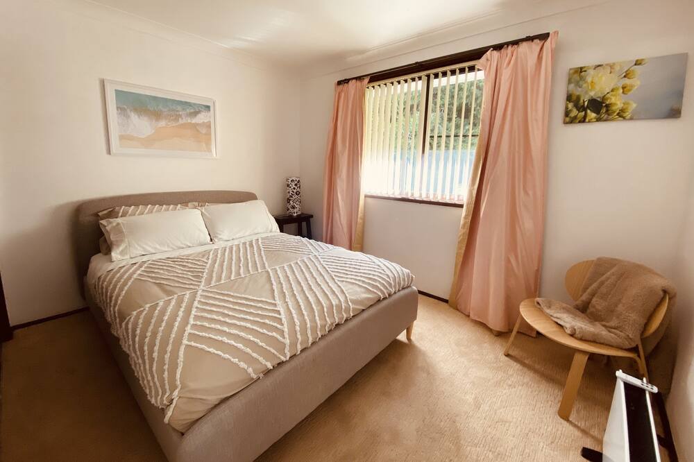 Photo of Bedroom in Burrawang
