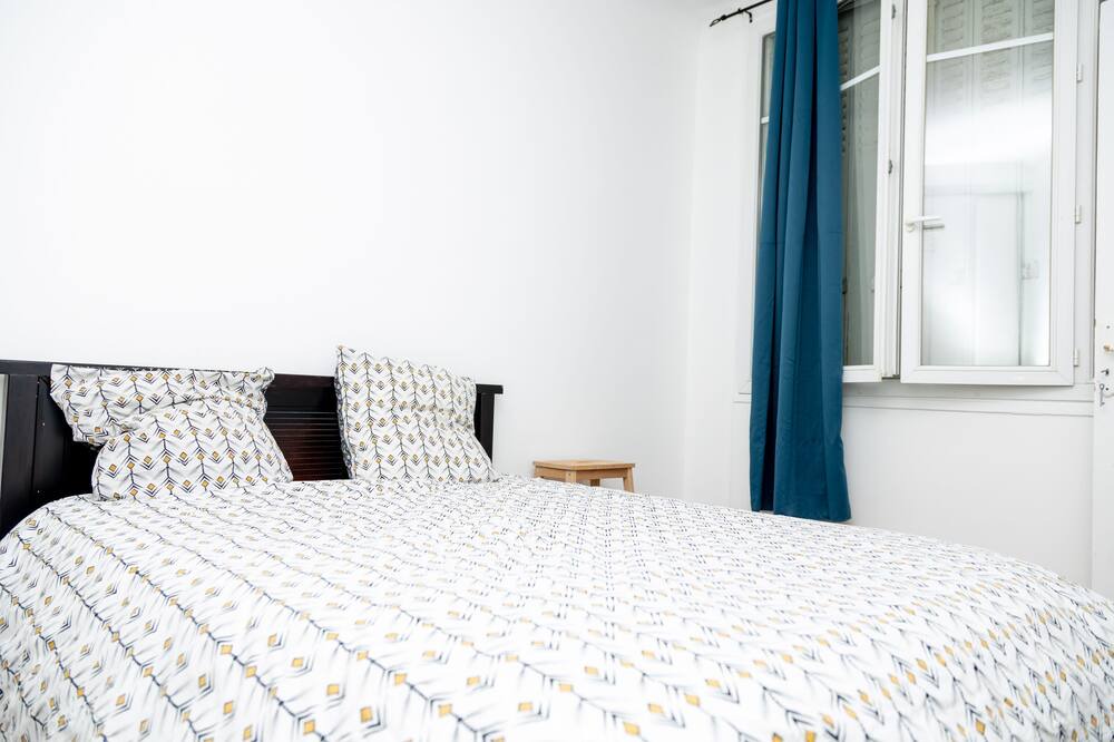 Photo of Bedroom in Deuil-la-Barre