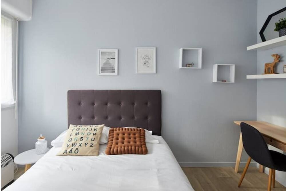 Photo of Bedroom in Pont du Cens-Cote d'Or