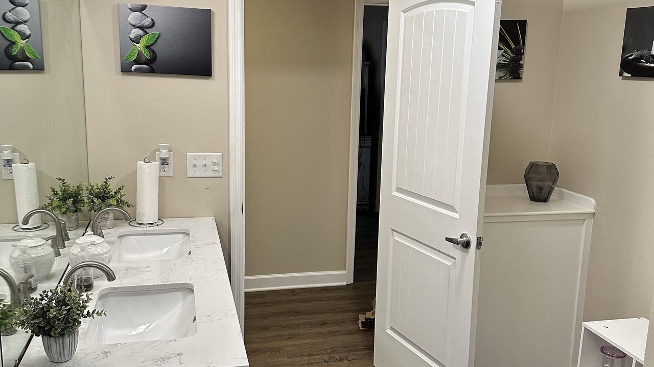 Photo of Others in Graysville