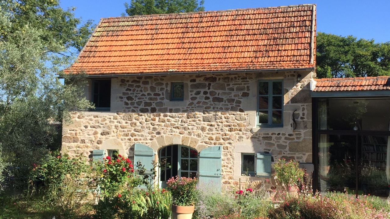 Photo of Outdoor in Villeneuve d'Aveyron