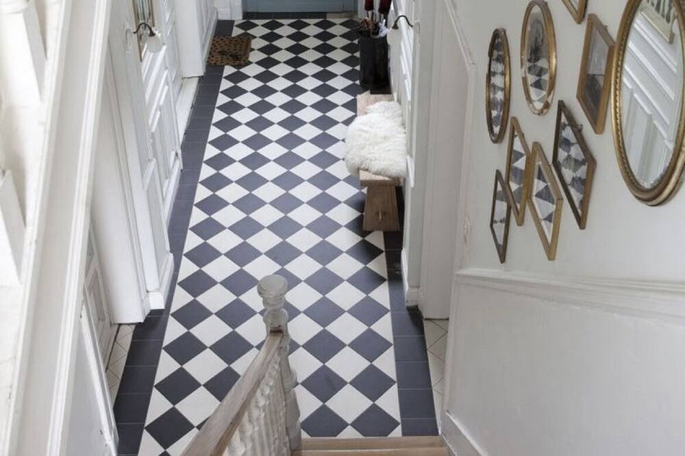 Photo of Others in Bazemont