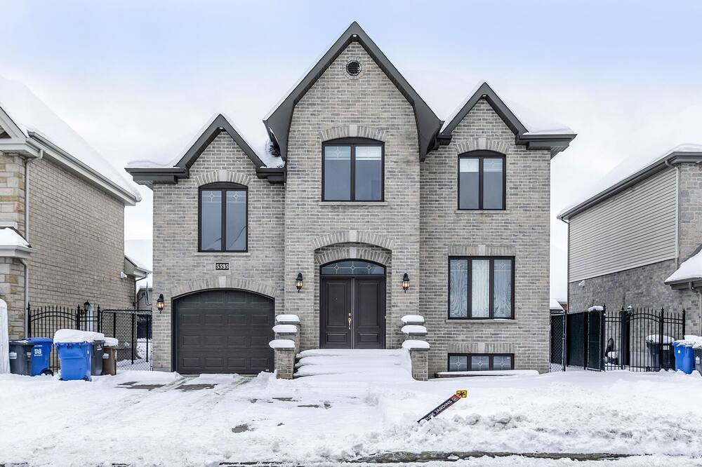 Photo of Outdoor in Brossard