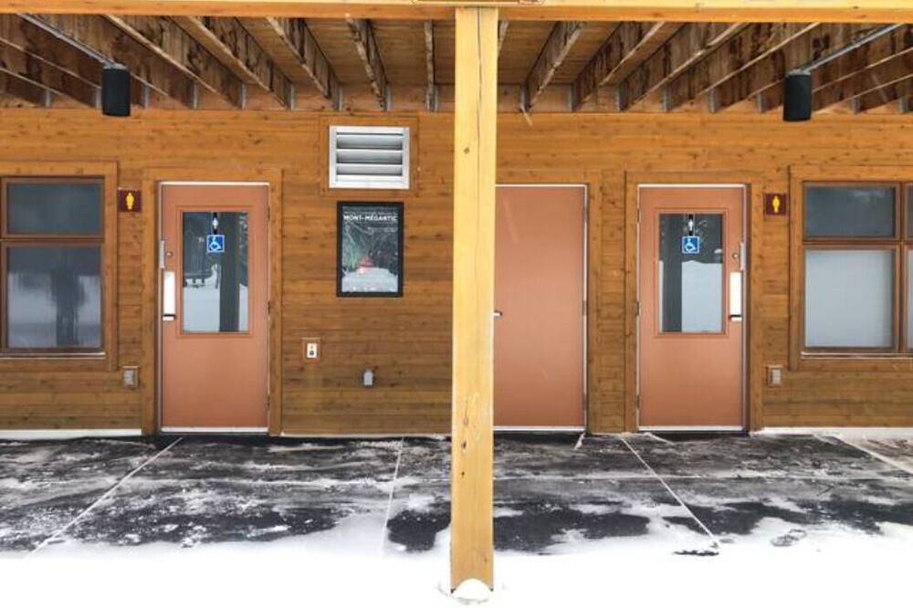 Photo of Outdoor in Hampden