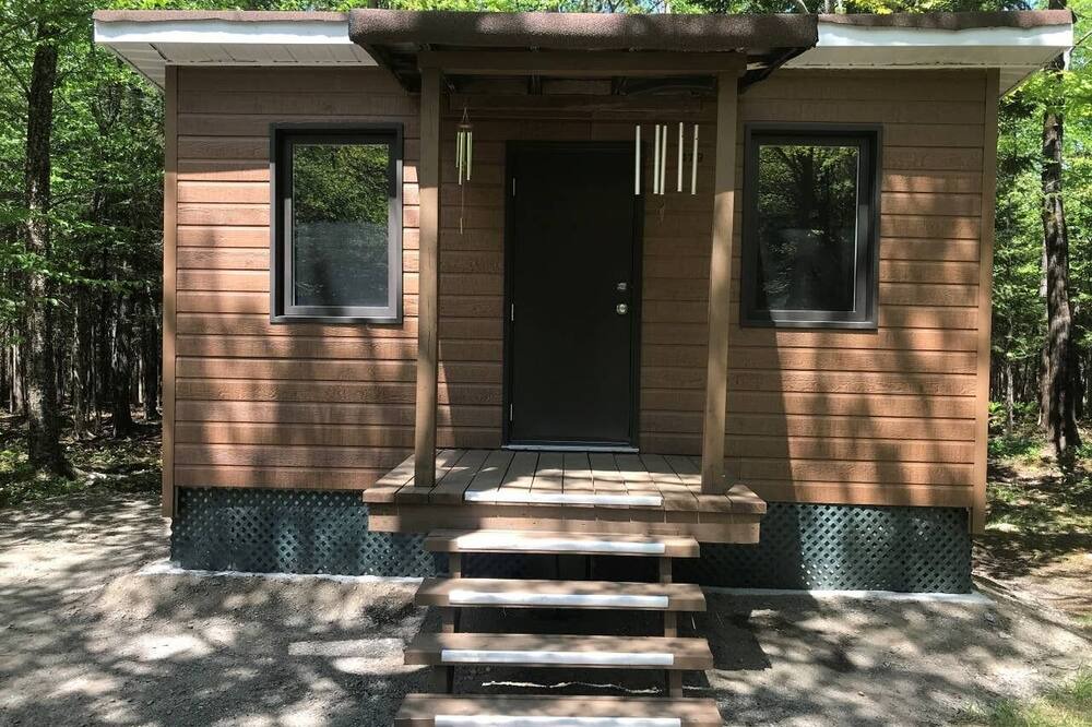 Photo of Outdoor in Hampden