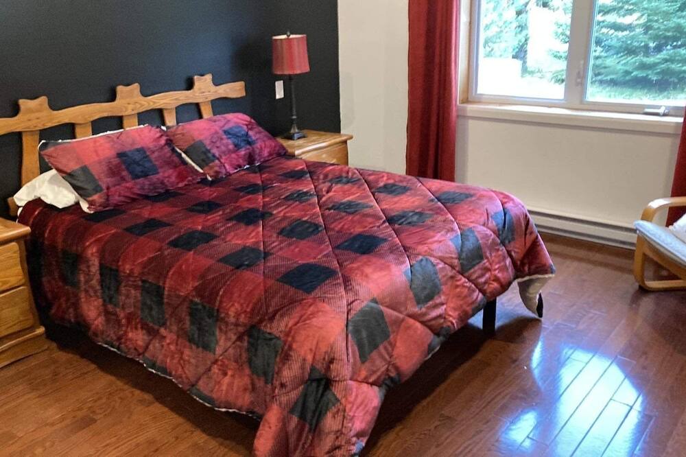 Photo of Bedroom in Notre-Dame-Des-Bois