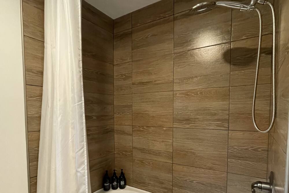 Photo of Bathroom in Notre-Dame-Des-Bois