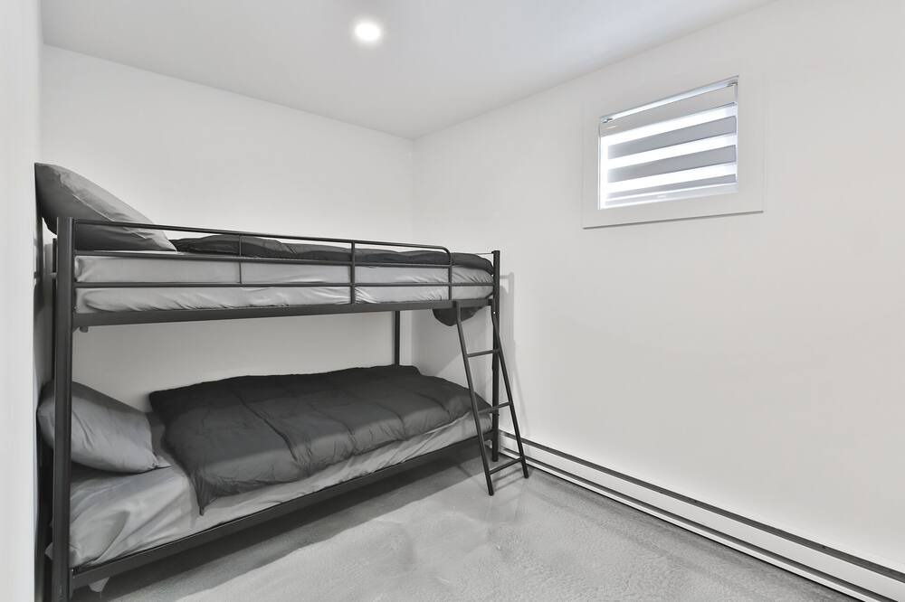 Photo of Bedroom in Fabreville