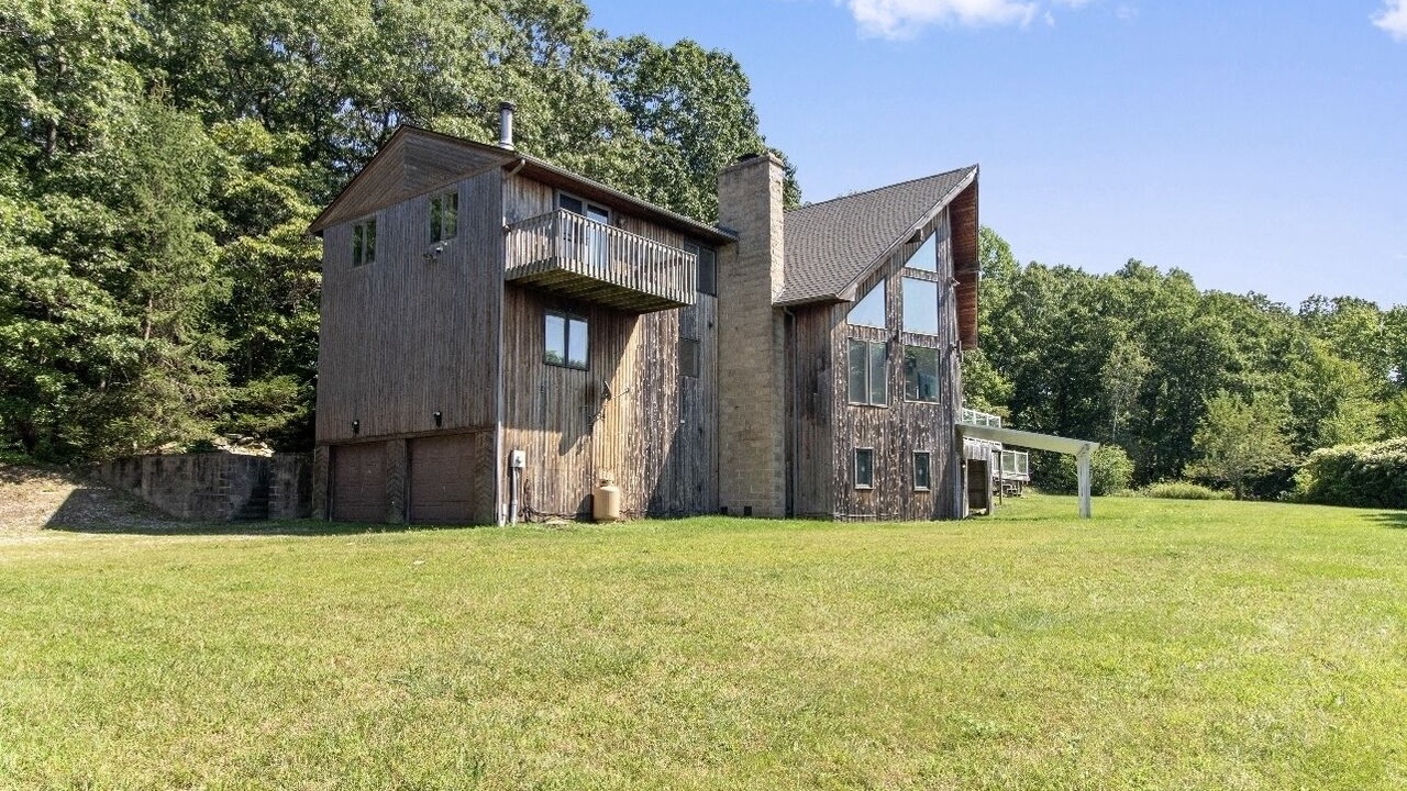 Photo of Outdoor in Montville