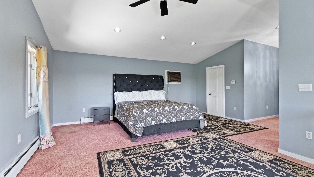 Photo of Others in Montville