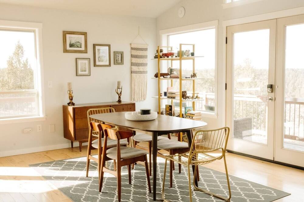 Photo of Bedroom in Crooked River Ranch