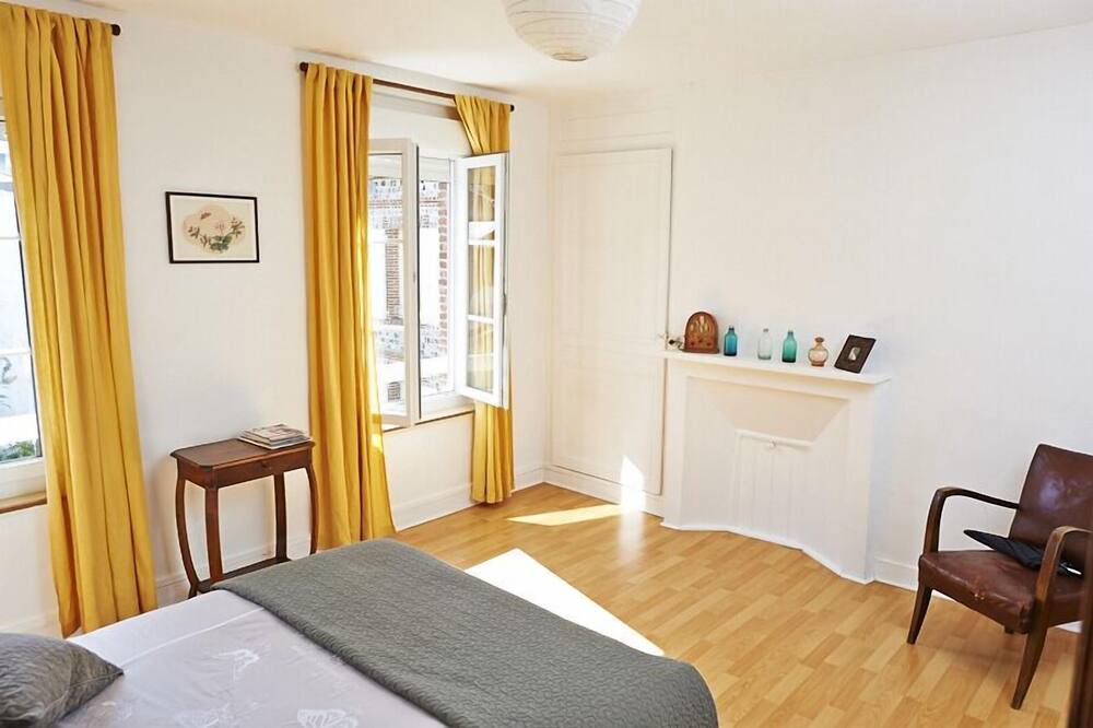 Photo of Bedroom in Yport