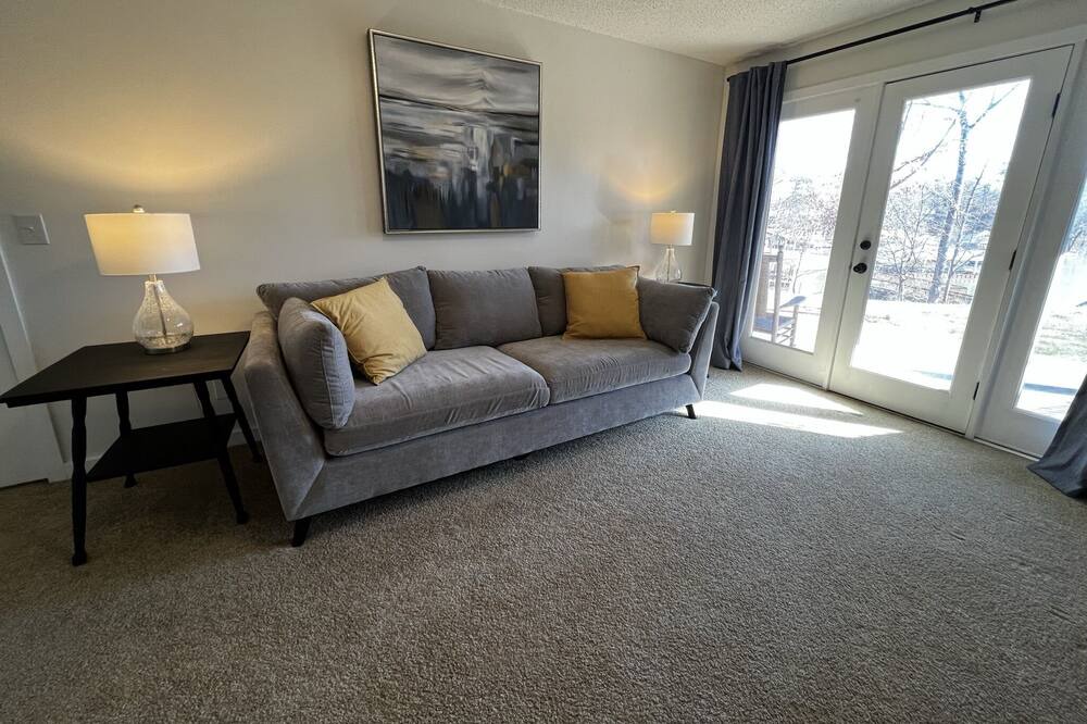 Photo of Livingroom in Semora