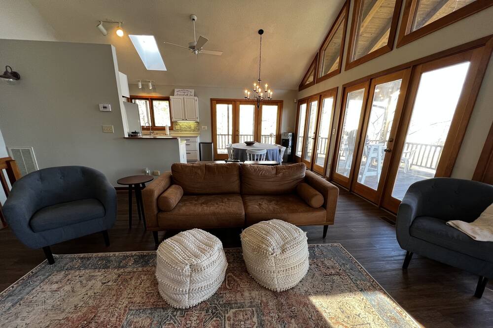 Photo of Livingroom in Semora