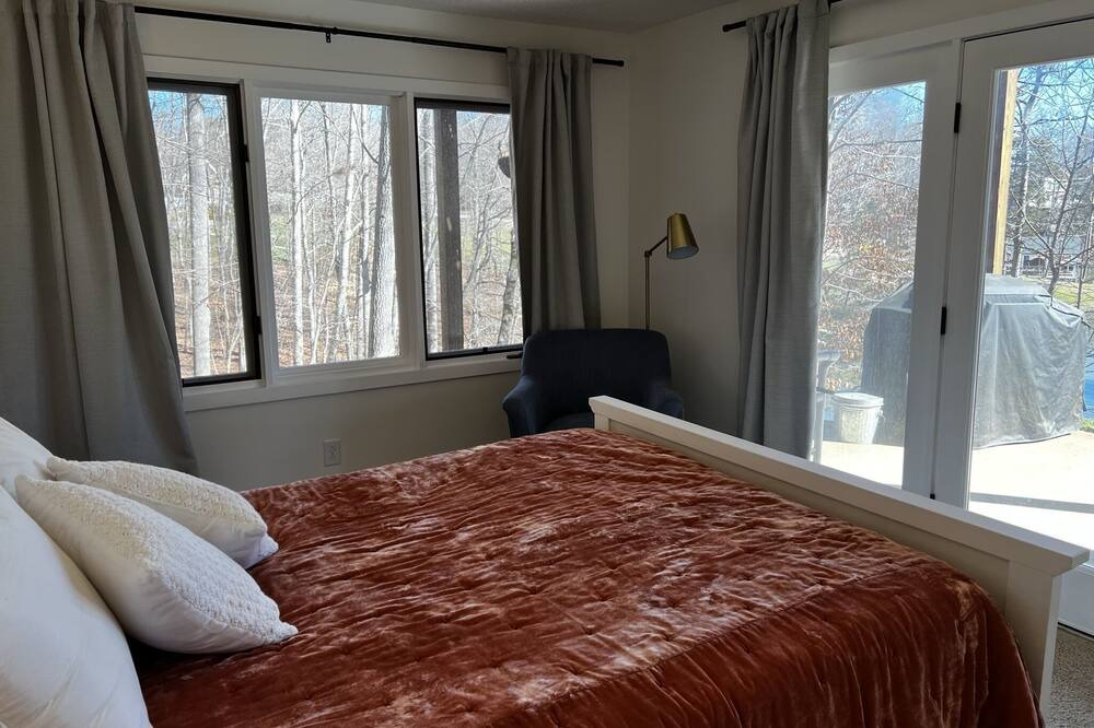 Photo of Bedroom in Semora