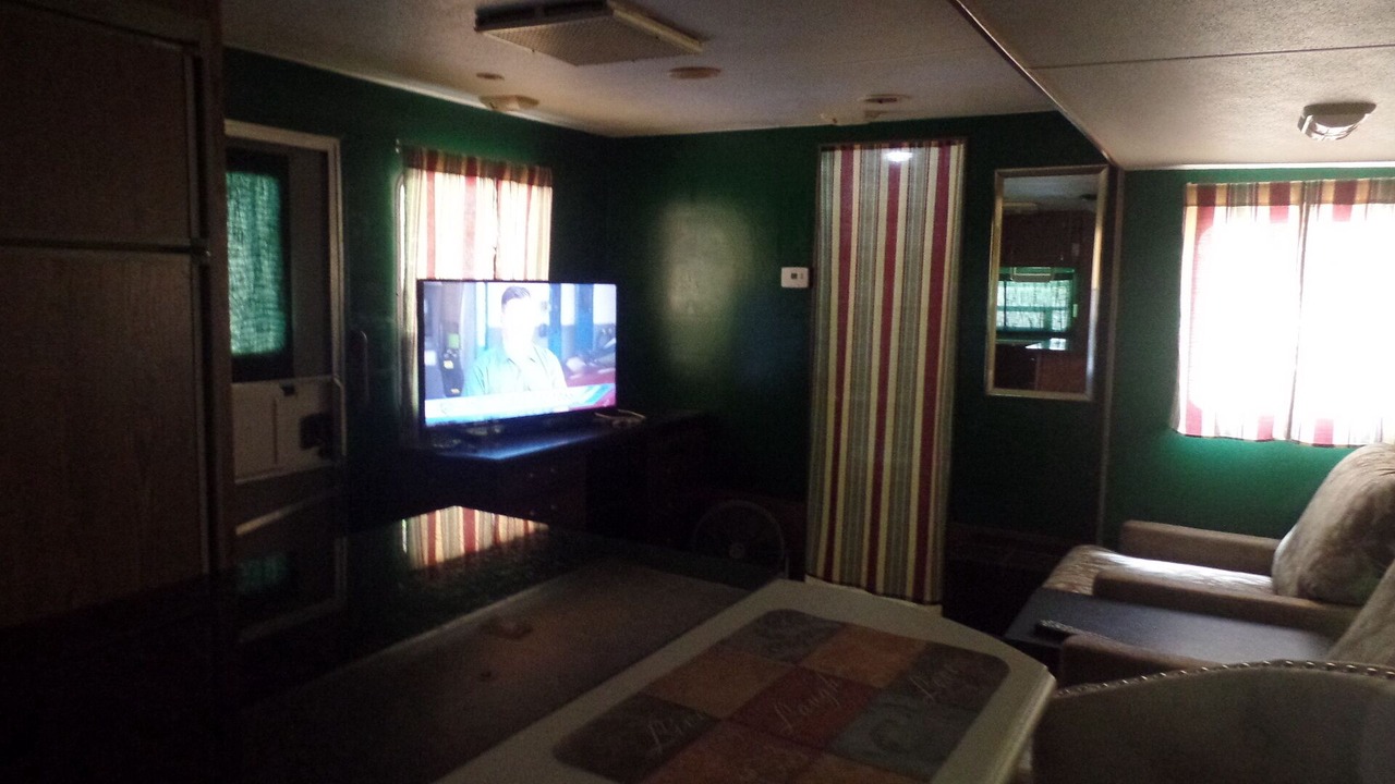 Photo of Livingroom in Ashley Oaks