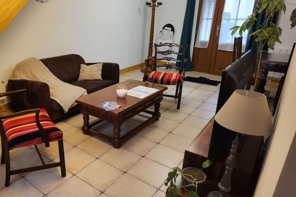 Photo of Others in Thoury-Ferottes