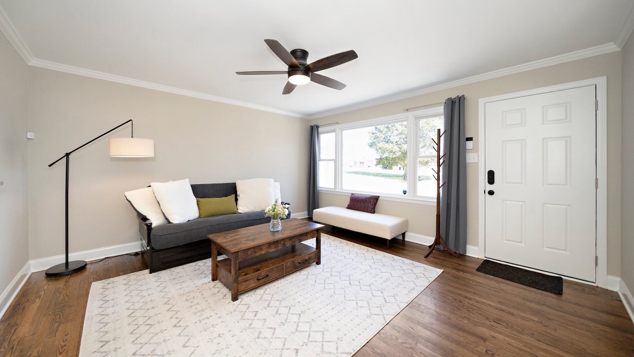 Photo of Livingroom in Hillsborough