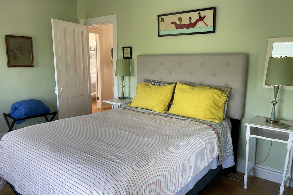 Photo of Bedroom in Port Henry