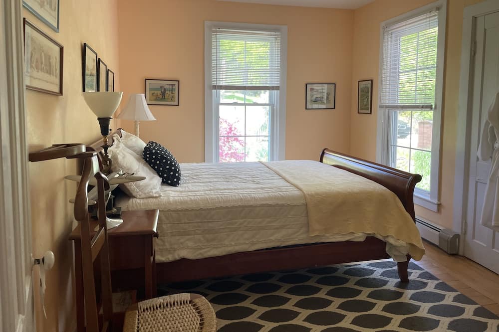 Photo of Bedroom in Port Henry