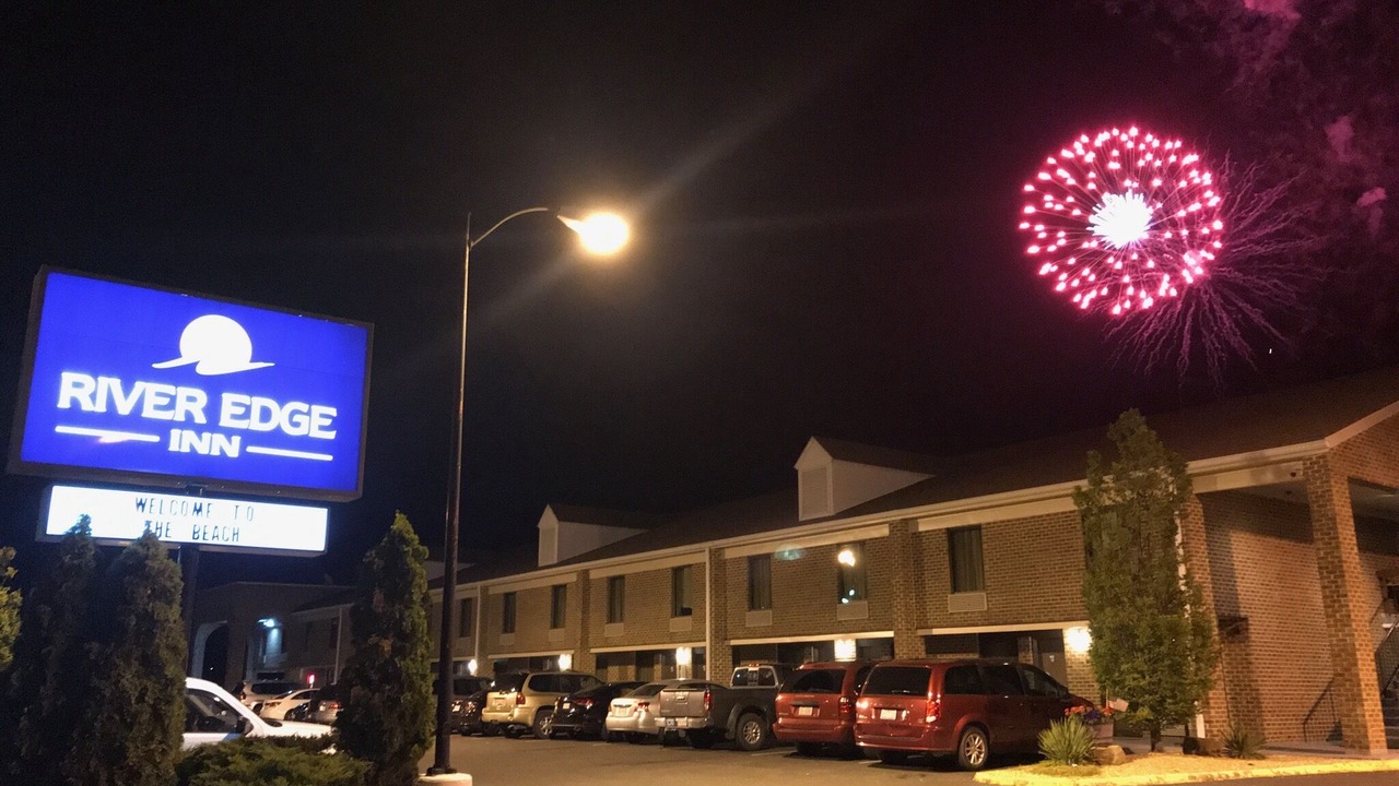 Photo of Outdoor in Issue